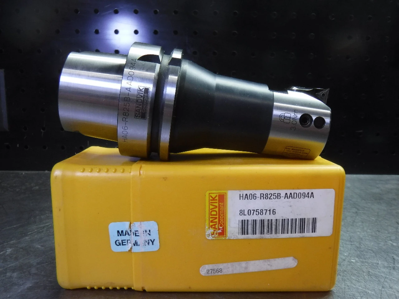 Sandvik CoroBore HSK63A Boring Head 44mm-56mm Range HA06-R825B-AAD094A (LOC1914)