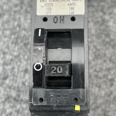 Used Square D ["FY14020", "FY14020A", "FY14020B", "FY14020C"] Circuit Breakers California US | Davliegogo LLC #1705862
