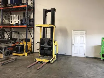 USED 2013 HYSTER R30XM3