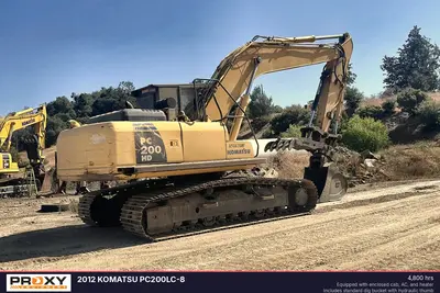 Used 2012 KOMATSU PC200LC-8 Excavators California US | Proxy Equipment #1378330