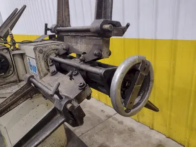 3,000 LBS C.W.P. MODEL #2.5 RD DUAL COIL REEL UNCOILER: YOBRO #25066