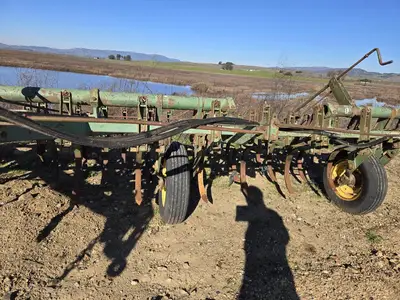 USED 2000 JOHN DEERE C20