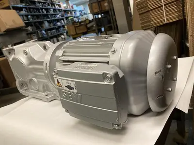 New | in-Stock SEW K47/II2GD EDRE90L4/3GD/KCC/TF/AL/C Gearmotors | Surplus Asset Holdings #1226877