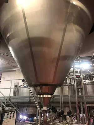 Ziemann 3300 Hectolitre Brew Tanks