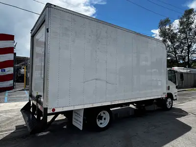 Used 2023 ISUZU NPR HD Box trucks Florida US | Truck and Van Outlet #1509136