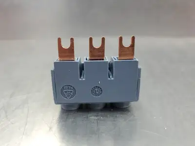 USED Siemens 3RV2925-5AB BUSBAR 3-Pole Terminal Connector