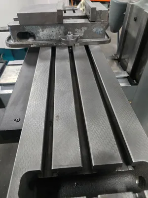 2004 BRIDGEPORT/HARDINGE EZ Plus Mills, CNC | Machinery Central (10)