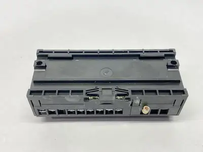 USED MITSUBISHI ELECTRIC MELSEC DIGITAL OUTPUT UNIT 0.1A 12/24VDC