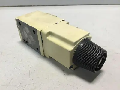 USED VICKERS DG4V32AMUH40