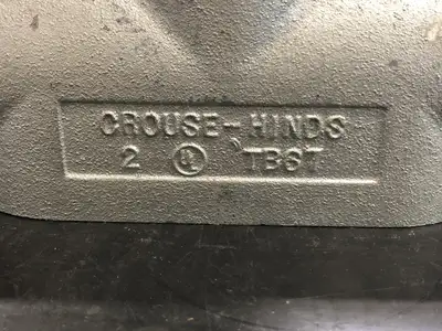 NEW CROUSE-HINDS TBST