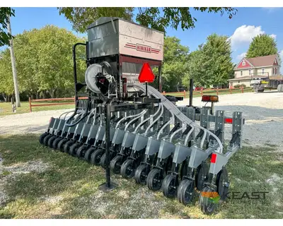 Used HINIKER _UNKNOWN_ Seeders Iowa US | Keast Enterprises #1360324