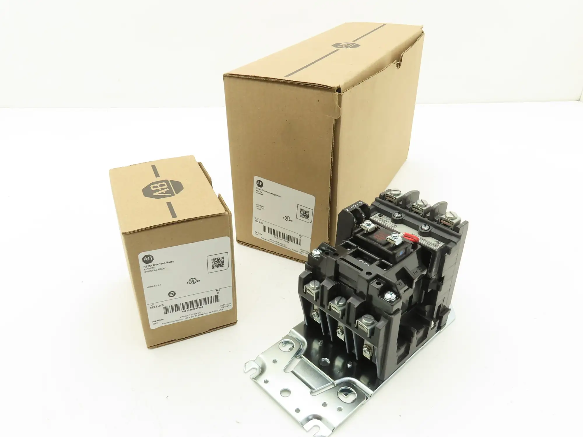 Allen Bradley 500F-AOD930 Size 0 Starter Contactor 575V 3PH 120V Coil w/Overload
