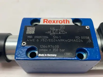 USED BOSCH REXROTH DIRECTIONAL SPOOL VALVE
