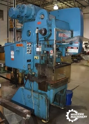 45 TON BLISS "C-45" FLYWHEEL-TYPE O.B.I. PRESS w/REEVES VARI-SPEED DRIVE - 29.5” X 18” BOLSTER PLATE - 3” STROKE