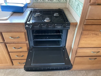USED 2006 JAYCO GREYHAWK 31