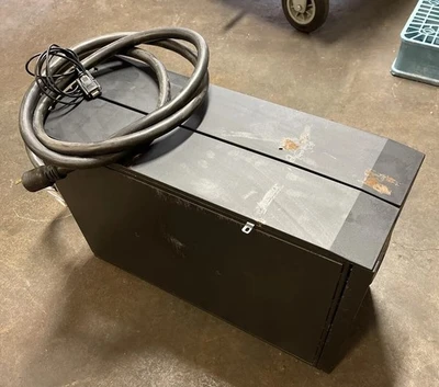 USED APC ["SURT192XLBP", "SURT6000"]