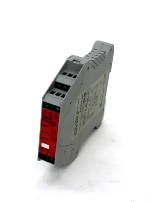 NEW OMRON G9SB-200-B
