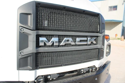New | in-Stock 2025 MACK MD6 Septic/Sewer/Vacuum Trucks Texas US | Roll Off Truck World #1507632