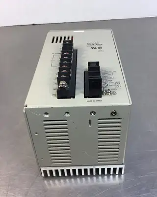 USED Omron Power Supply Omron S82L-1524 S82L1524