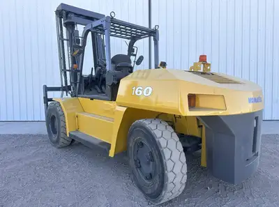 USED KOMATSU FD160E-8