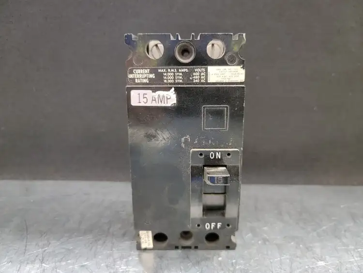 Used SQUARE D FAL26015 Switchgears British Columbia CA | Lenmark #243953
