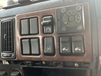 Used 2008 VOLVO VNL64T430 Conventional trucks North Carolina US | Proxy Equipment #1426068