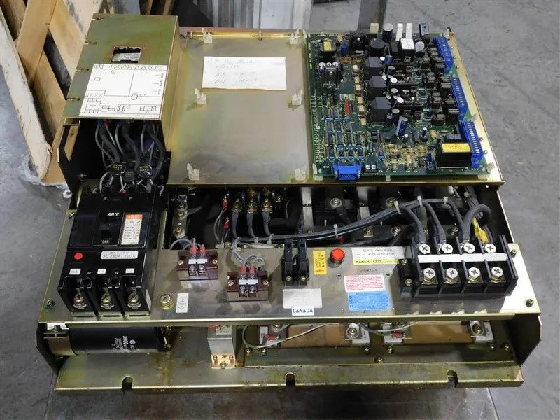 Fanuc A06B-6058-H102 Servo Amplifier Module A16B-1100-0300/02A No Isolator Used