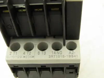 Siemens 3RT1015-1BB41 Motor Starter Contactor 24V Coil 5Hp 600V Lot of 3
