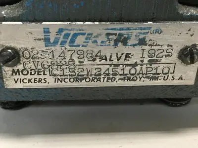 USED VICKERS DG4V-3-2AL-M-U-HL7-60