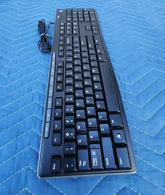 USED LOGITECH K200