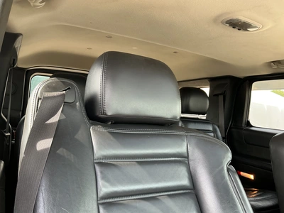 USED 2005 HUMMER H2