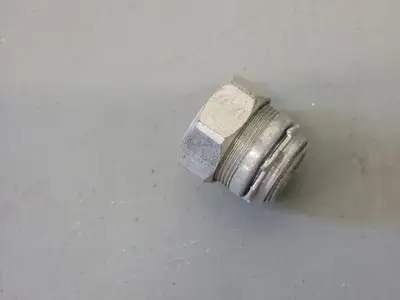 1" Rigid to Enclosure Raintight (Box of 31 pcs)