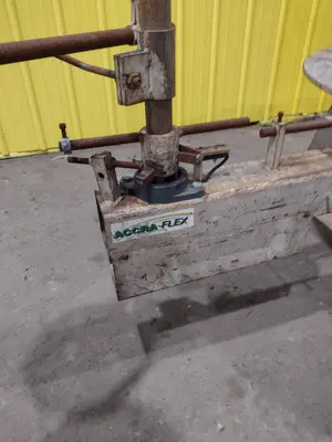 5,500 LBS X 48" AWC (ACCRA-WIRE CONTROLS) MODEL #F-200AF HORIZONTAL PALLET TYPE POWERED DE-COILER: STOCK #19258