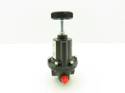 Fairchild 10133 Pressure Regulator 3/8" NPT Model 10B 500 PSI