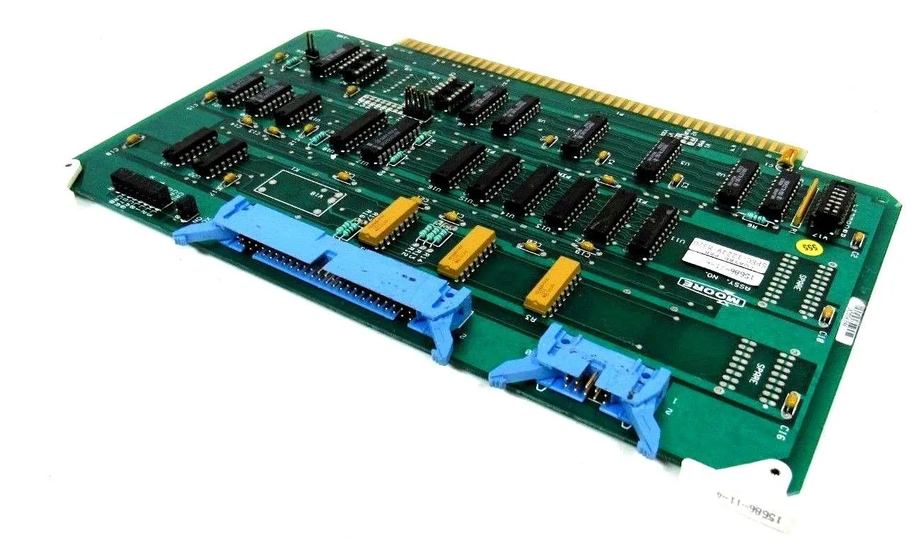 USED MOORE 15686-11-4 INTERFACE CARD 15686114 12239-M320