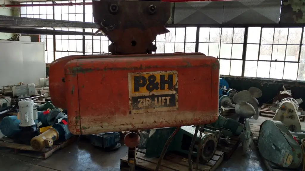 SPC9230  Material Handling Equipment 1,000 lbs. P&H cable hoist