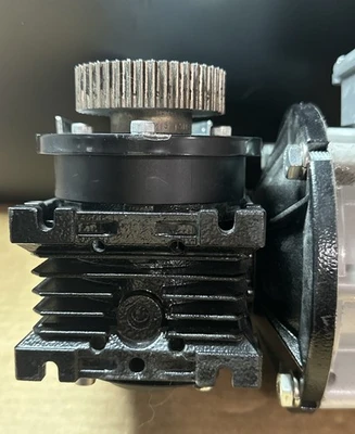 USED Motovario/Dorner T71-B4