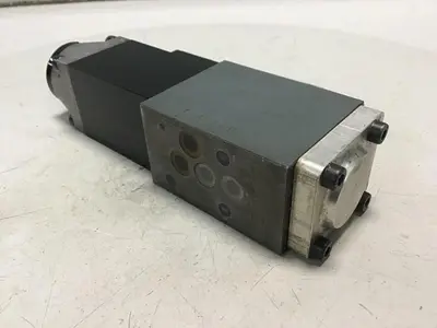 USED REXROTH DBWC-B2-32/315UG24N9K4/12