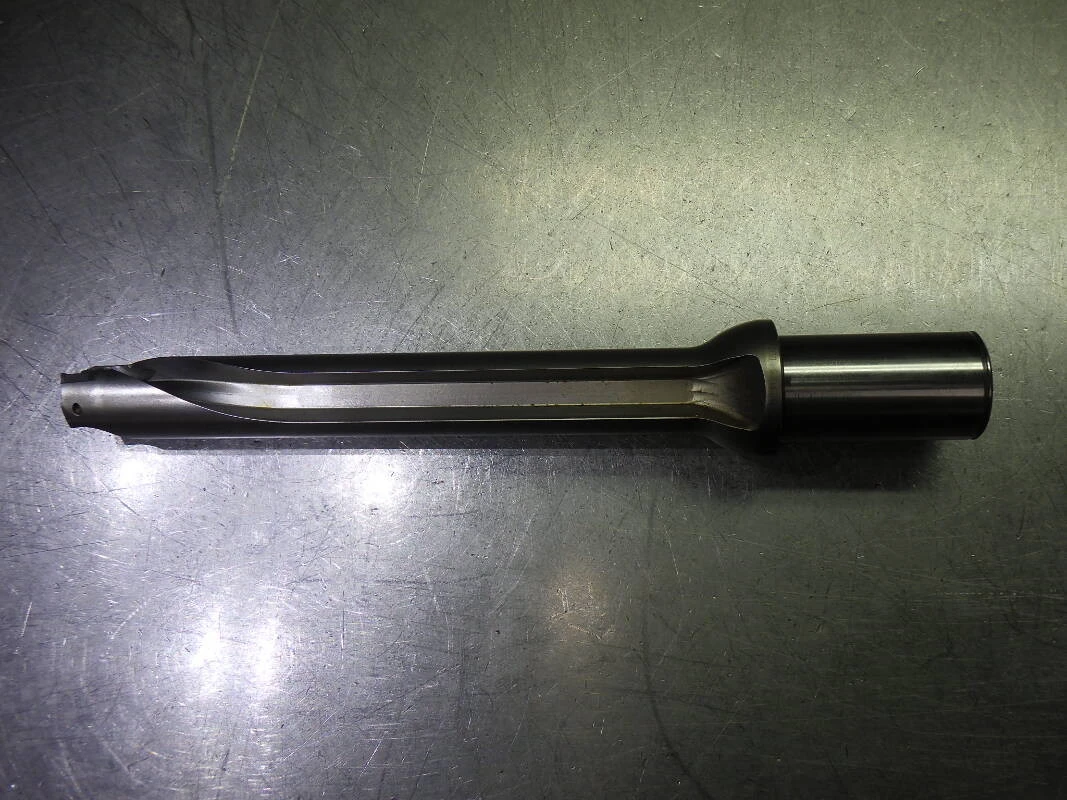 Sandvik 1.25" Coolant Thru Drill 1.5" Shank DS20-D3175LX38-07 (LOC2902B)