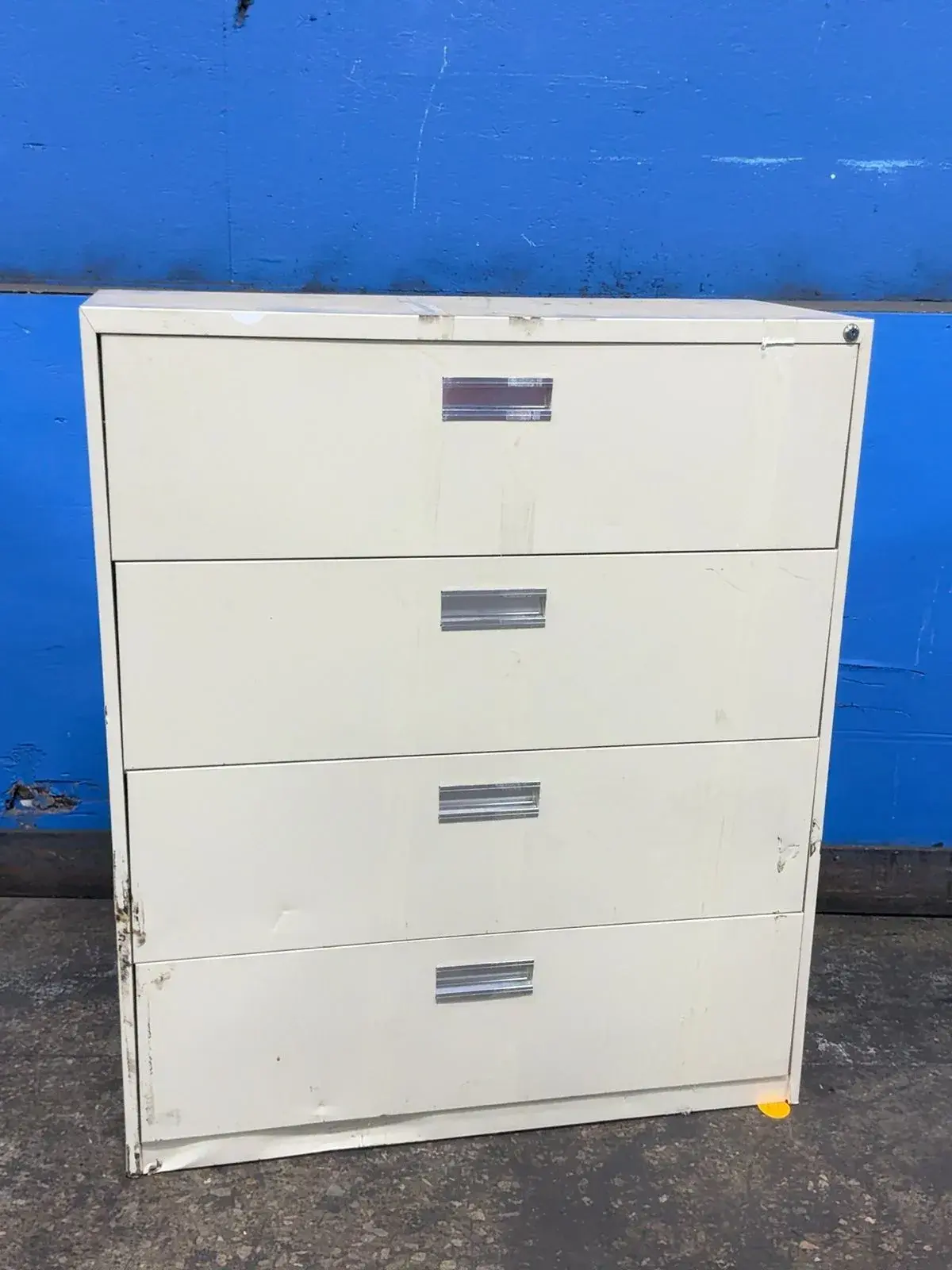 4 Drawers Cabinet