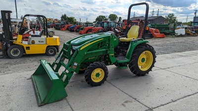 USED 2015 JOHN DEERE 3033R