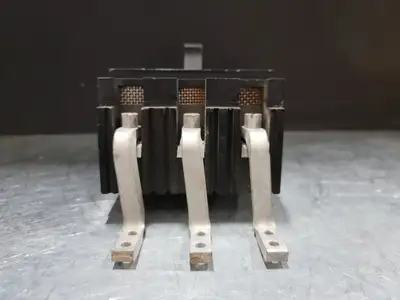 USED SQUARE D 999316
