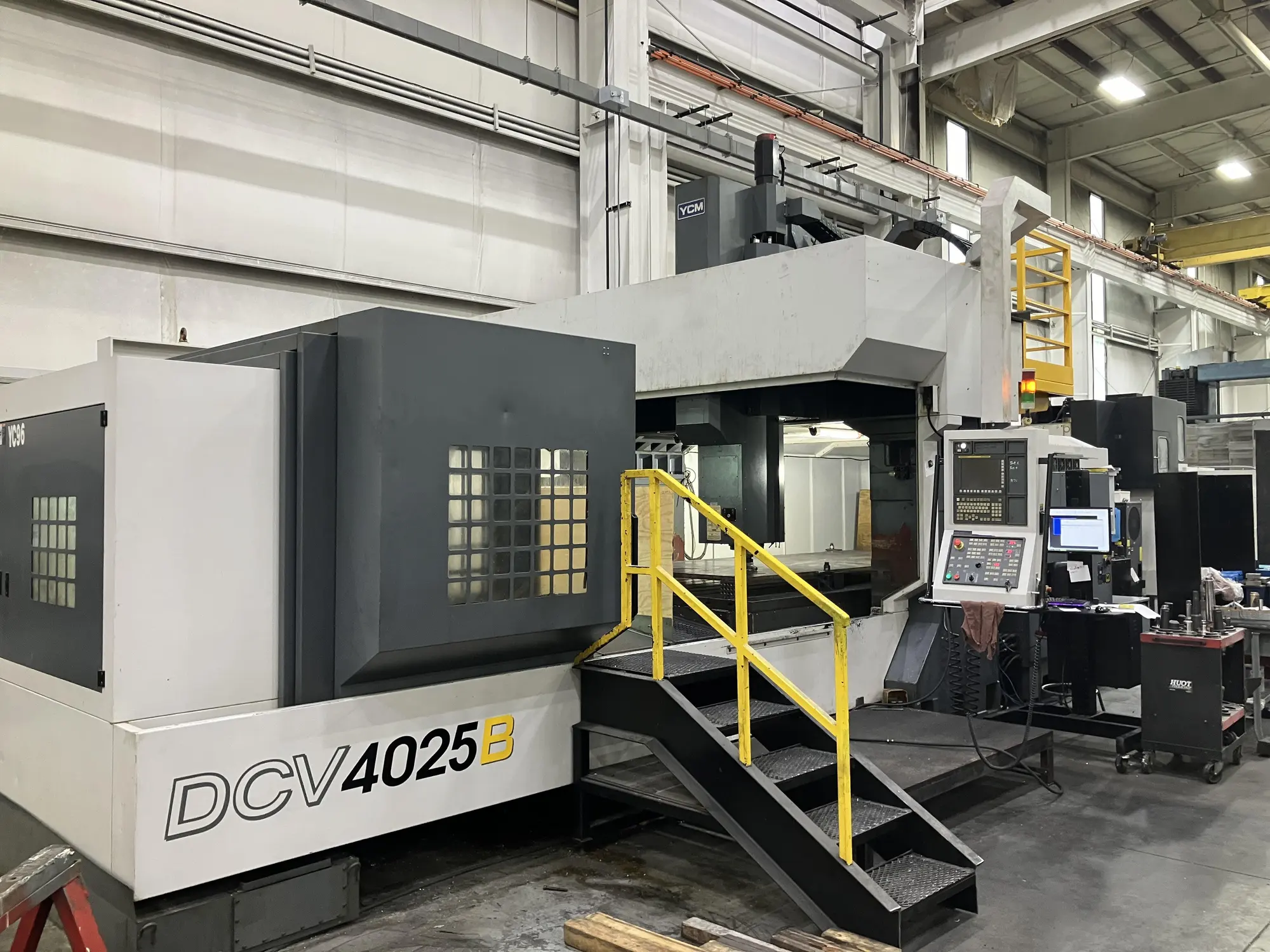 2012 YCM DCV 4025 BRIDGE TYPE MACHINING CENTER