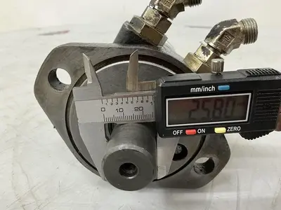 USED CHAR LYNN 101 2169 009