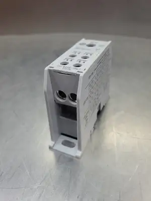 ALLEN BRADLEY 1492-PDE1142 SER.A 200A 600V POWER DISTRIBUTION BLOCK. 4E-4