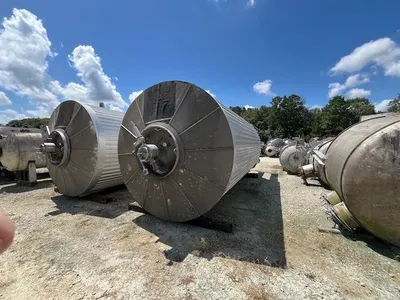 Used 2012 ZIEMANN BAUER 6,200 GALLON Stainless Steel Tanks New Jersey US | Perry Equipment #874291