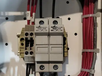 Used EATON SVX004A1-5A4N1 Switchgears British Columbia CA | Lenmark #240309