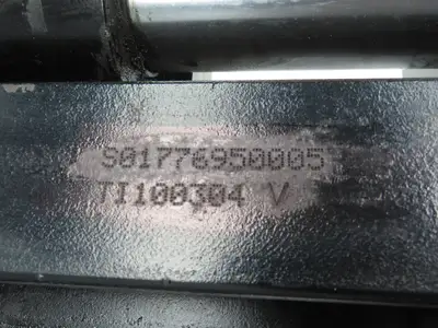 Hyster E80XN Forklift Carriage Fork Positioner 47" Width 7000lbs Class 4 READ