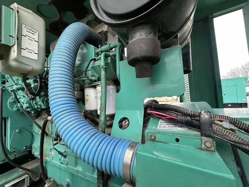 USED 1999 CUMMINS 150 KW
