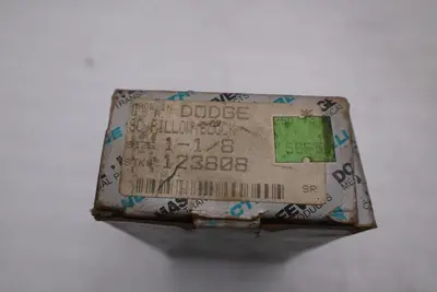 NEW OPEN BOX Dodge SC Pillow Block Bearing 1 1/8 Inside 123808 STK CC125
